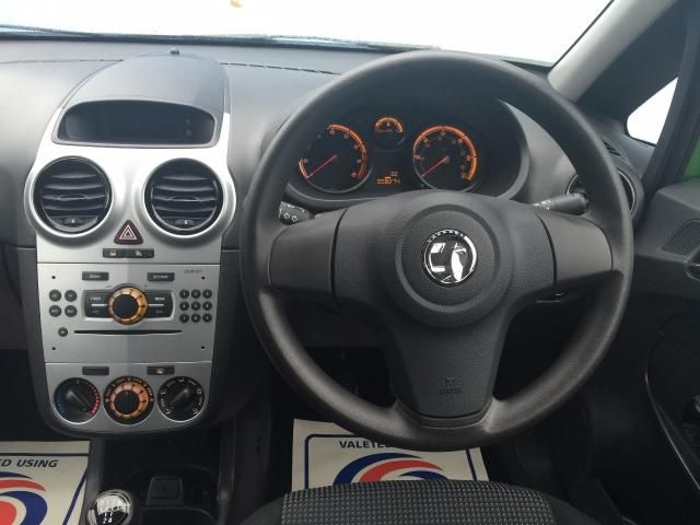 2013 VAUXHALL CORSA 1.0 S ECOFLEX image 4