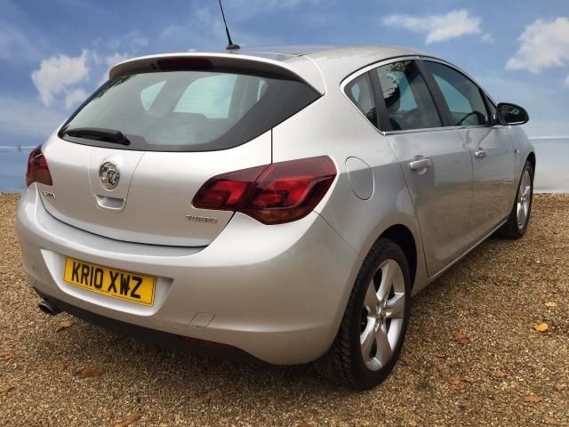 2010 VAUXHALL ASTRA 1.4 SRI image 2