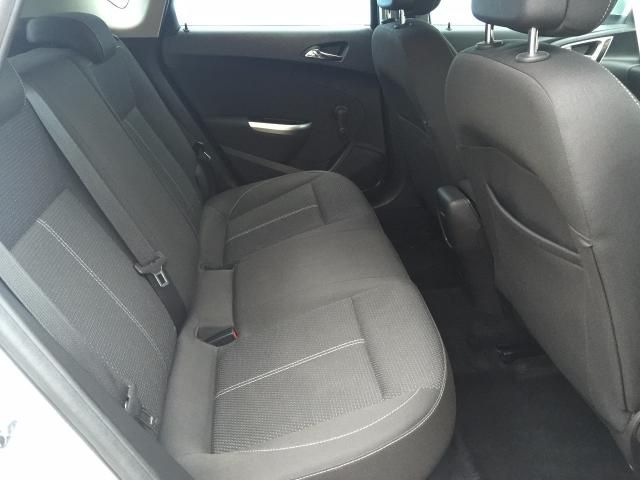 2010 VAUXHALL ASTRA 1.4 SRI image 5