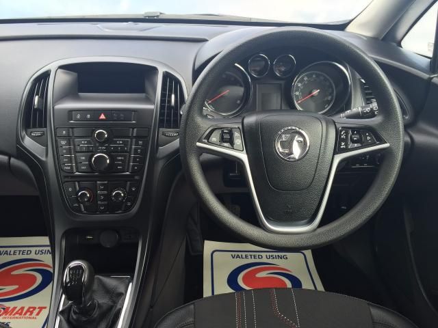 2012 VAUXHALL ASTRA 1.4 ACTIVE image 4