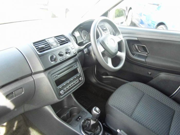 2013 Skoda Fabia 1.6 TDI CR SE image 5