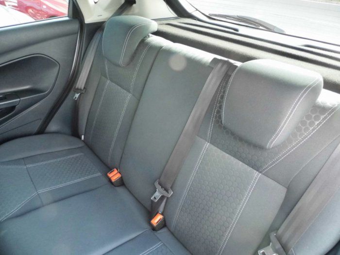 2012 Ford Fiesta 1.4 Zetec image 4