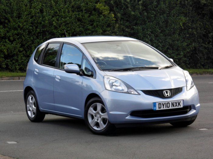 2010 Honda Jazz 1.4 ES-T image 1