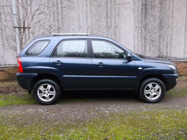 2009 KIA SPORTAGE 2.0 XE CRDI image 2