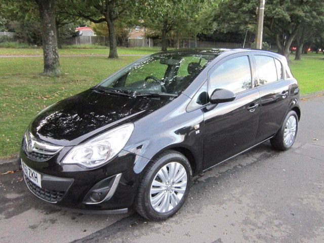 2011 Vauxhall Corsa image 1