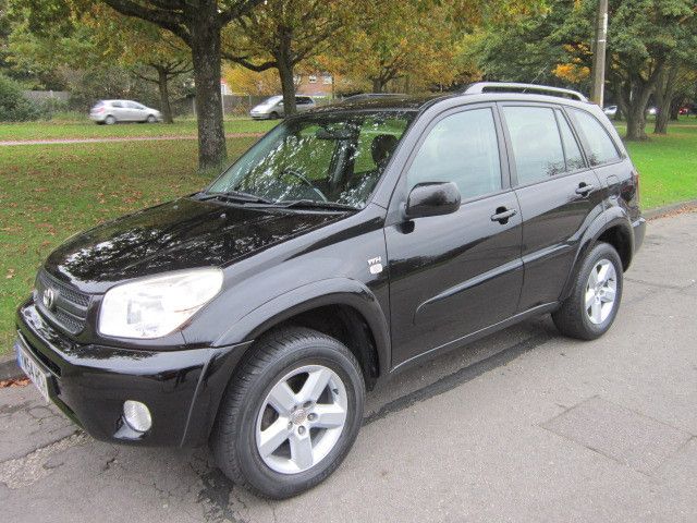2005 Toyota RAV4 XT4 Vvt-i image 1