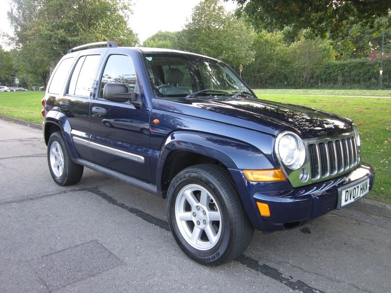 2007 Jeep Cherokee Limited CRD 4X4 image 1