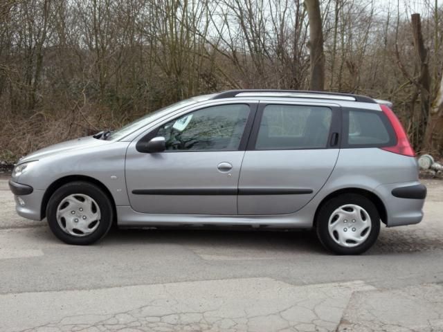 2003 PEUGEOT 206 1.4 SW image 2
