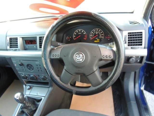 2004 VAUXHALL VECTRA 2.2 LS image 4