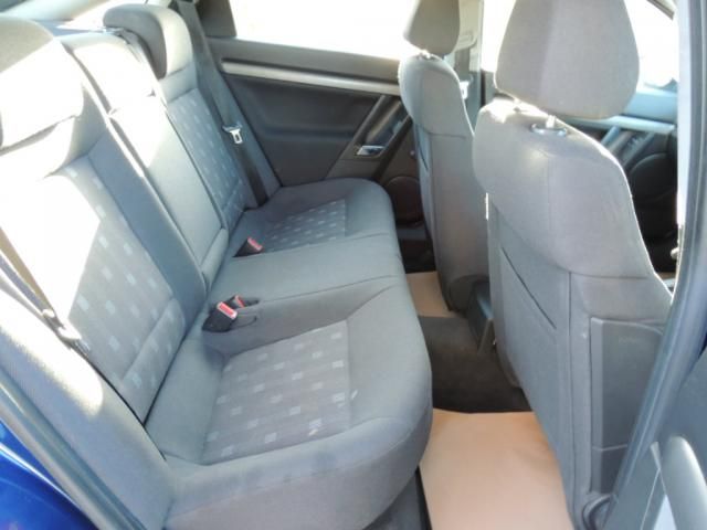 2004 VAUXHALL VECTRA 2.2 LS image 5