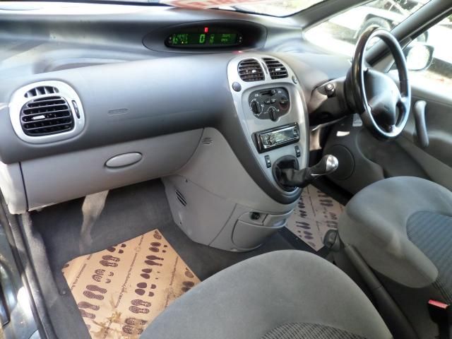 2006 CITROEN XSARA PICASSO 1.6 image 4
