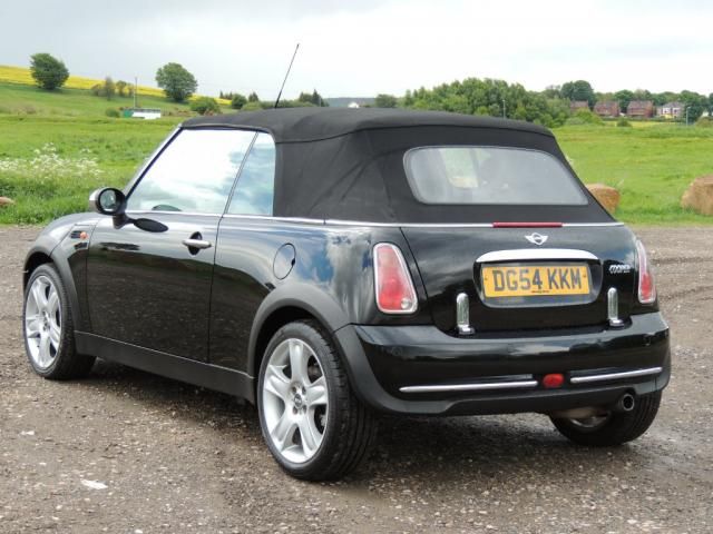 2004 MINI CONVERTIBLE 1.6 COOPER image 3