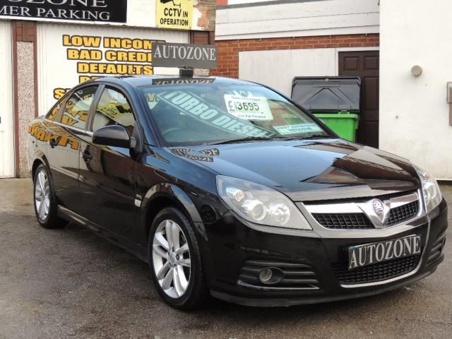 2005 VAUXHALL VECTRA 1.9 SRI CDTI image 1