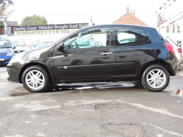 2008 RENAULT CLIO 1.1 EXPRESSION image 2