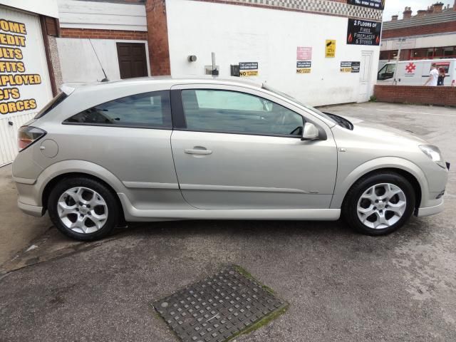 2006 VAUXHALL ASTRA 1.6 SXI image 2