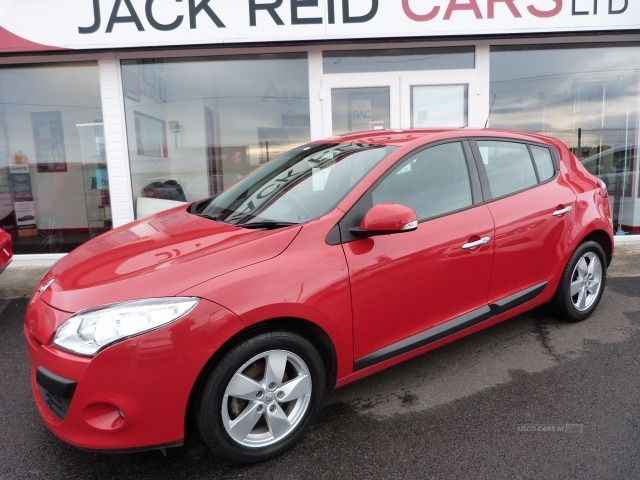 2009 Renault Megane 1.6 VVT image 1