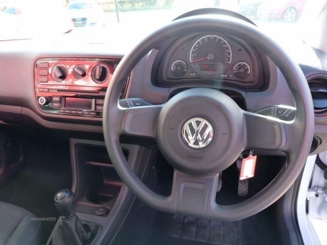 2013 Volkswagen Up 1.0 image 4