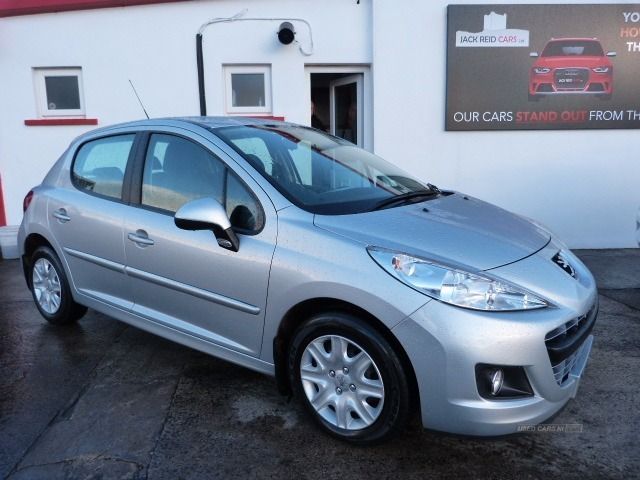 2011 Peugeot 207 1.4 HDi image 1