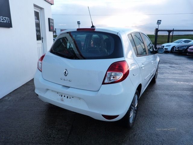 2012 Renault Clio 1.2 16v image 3