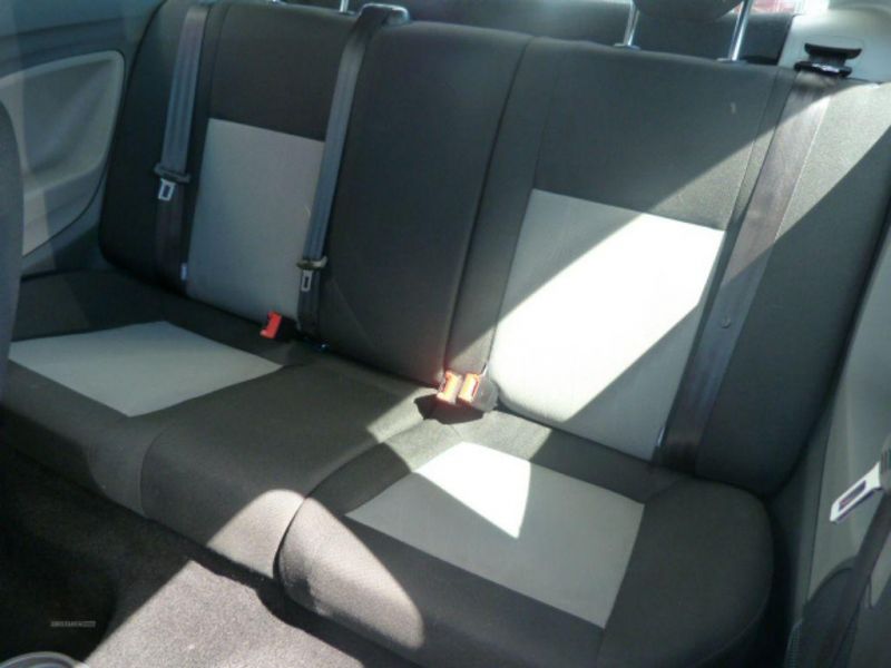 2012 Seat Ibiza 1.4 16v SE SportCoupe image 4