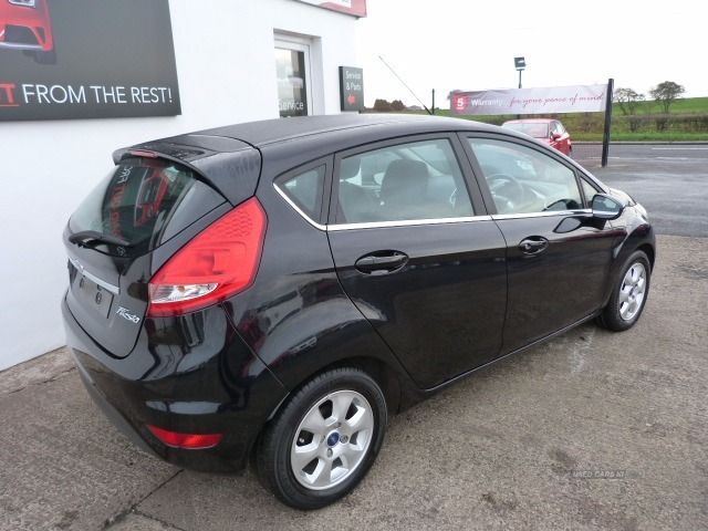 2012 Ford Fiesta 1.6 TDCi image 2