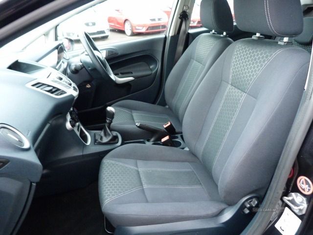 2012 Ford Fiesta 1.6 TDCi image 4