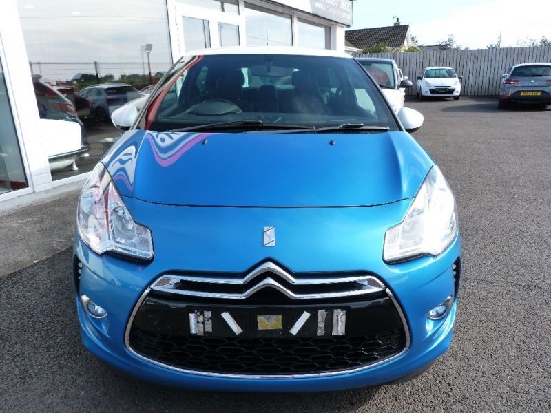 2011 Citroen DS3 1.6 HDi DSport image 2