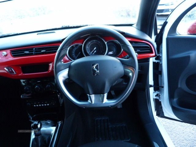 2013 Citroen DS3 1.6 VTi image 5