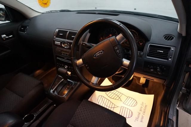 2005 FORD MONDEO 2.0 GHIA image 4