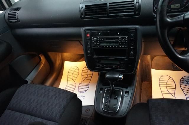 2003 SEAT ALHAMBRA 1.9 SE TDI image 4