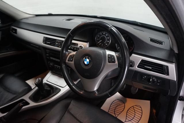 2006 BMW 3 SERIES 2.0 320D SE image 4