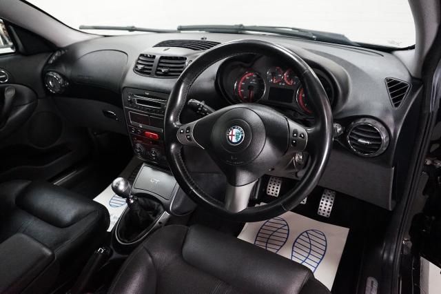 2009 ALFA ROMEO GT 1.9 JTDM image 4