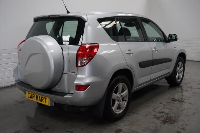 2006 TOYOTA RAV4 2.2 XT5 image 2