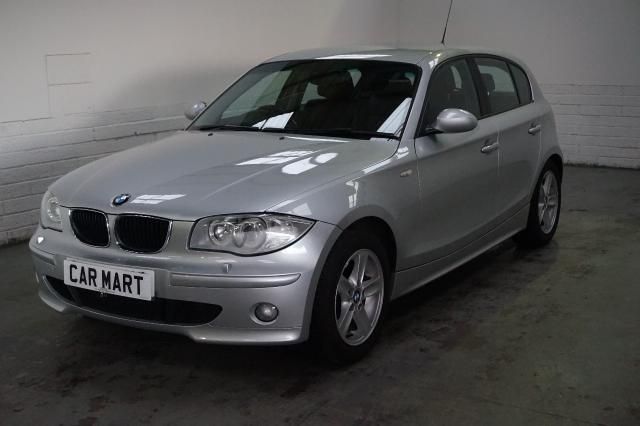 2005 BMW 1 SERIES 2.0 120D SPORT image 1