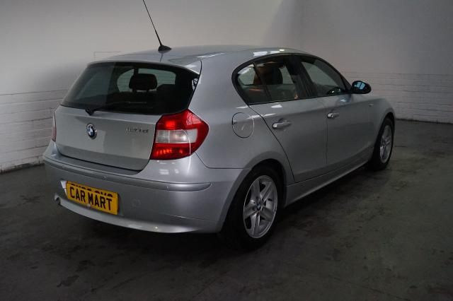 2005 BMW 1 SERIES 2.0 120D SPORT image 2