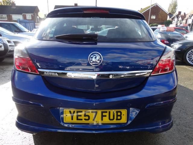 2007 VAUXHALL ASTRA 1.4 SXI image 3