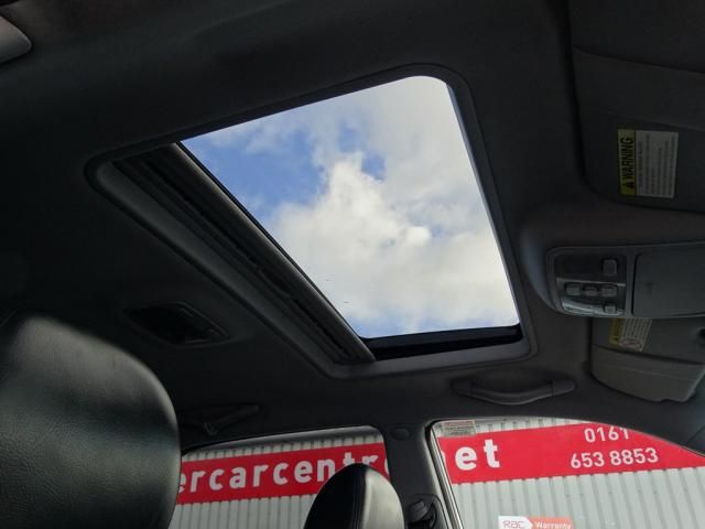 2005 KIA SPORTAGE 2.0 XS CRDI image 5