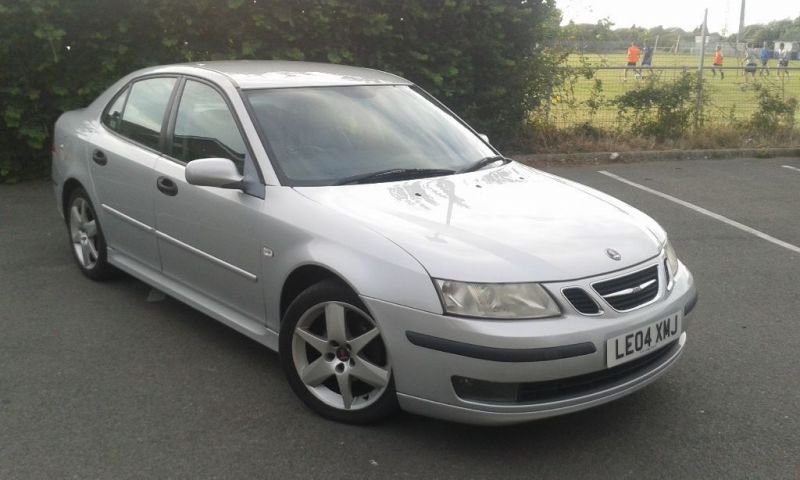 2004 Saab 9-3 Vector Sport image 1