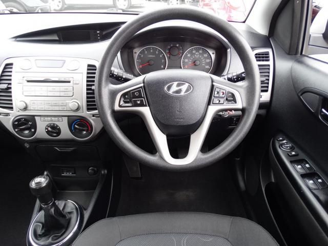 2011 HYUNDAI I20 1.2 COMFORT image 4