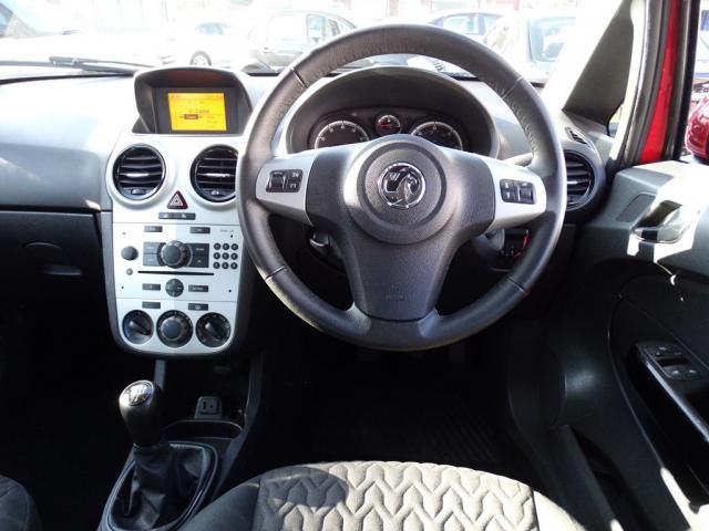 2013 VAUXHALL CORSA 1.0 image 4