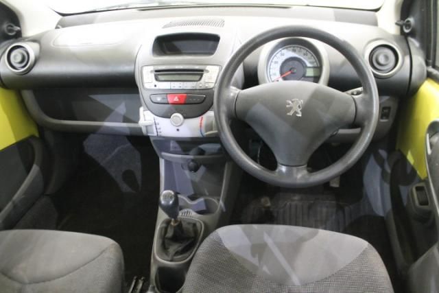 2008 PEUGEOT 107 1.0 URBAN image 4