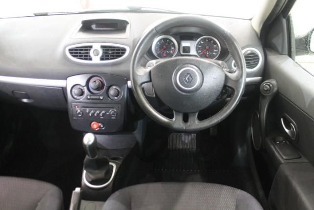 2007 RENAULT CLIO 1.4 DYNAMIQUE S image 4