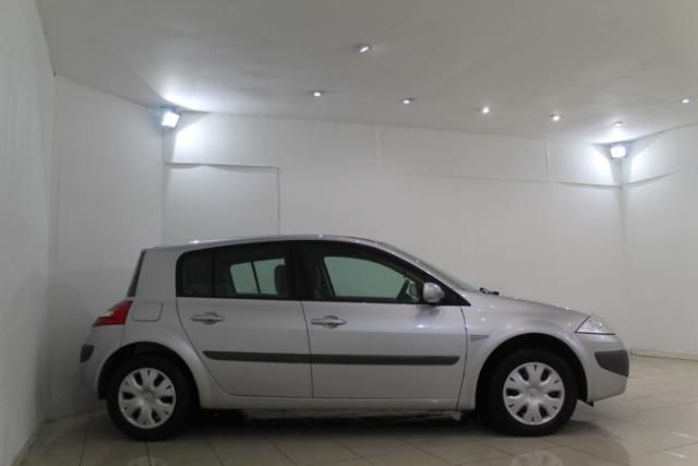 2007 RENAULT MEGANE 1.6 image 2