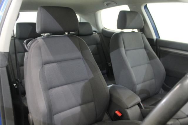 2005 VOLKSWAGEN GOLF 2.0 GT TDI image 5