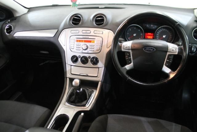 2008 FORD MONDEO 2.0 EDGE TDCI image 4