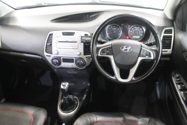 2009 HYUNDAI I20 1.4 STYLE image 4