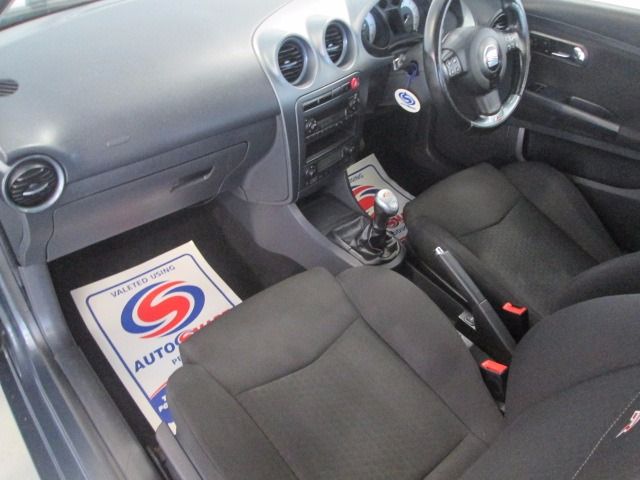 2007 SEAT IBIZA 1.9 FR TDI image 5
