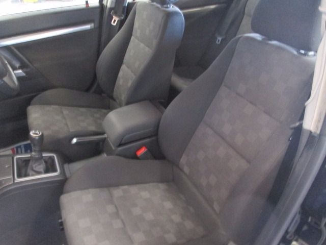 2008 VAUXHALL VECTRA 1.8 VVT SRI image 5