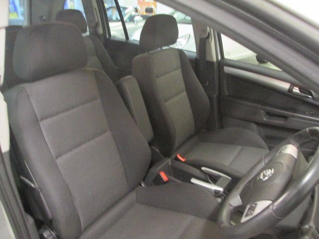 2008 VAUXHALL ZAFIRA 1.8 SRI image 4