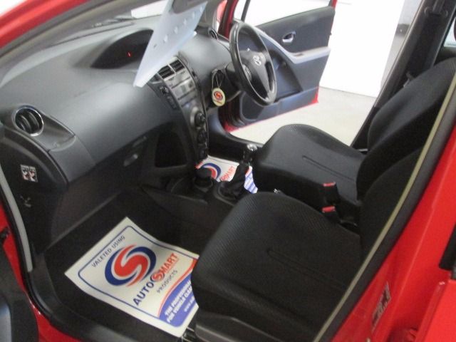 2010 TOYOTA YARIS 1.3 TR VVT-I image 5